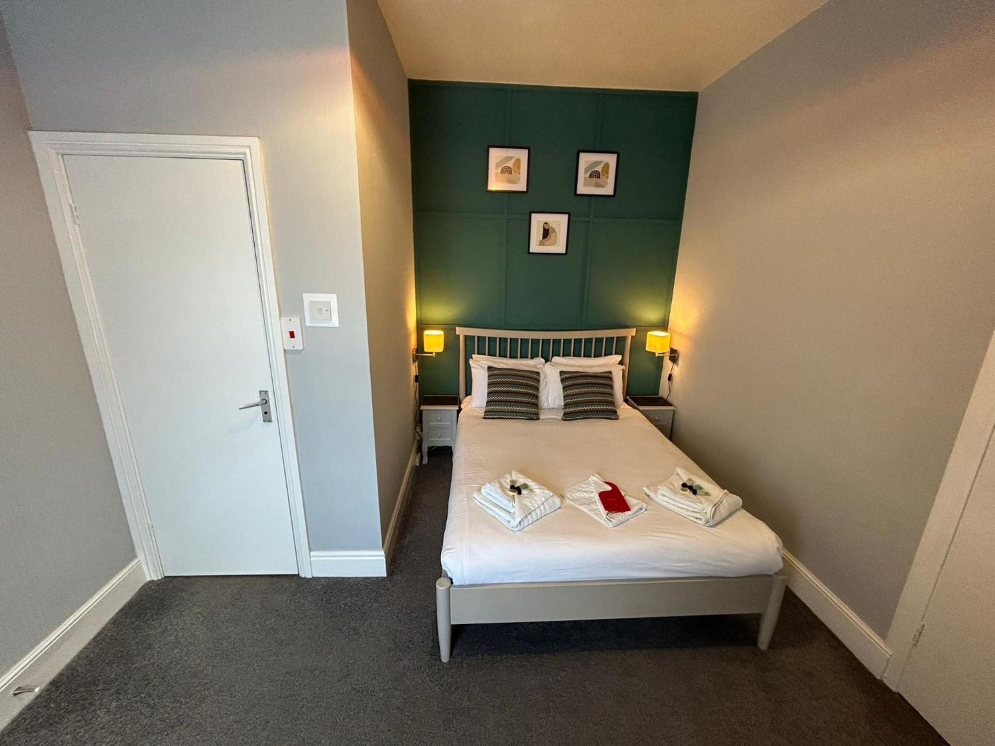 The Lyndhurst Guest House Great Yarmouth Eksteriør bilde
