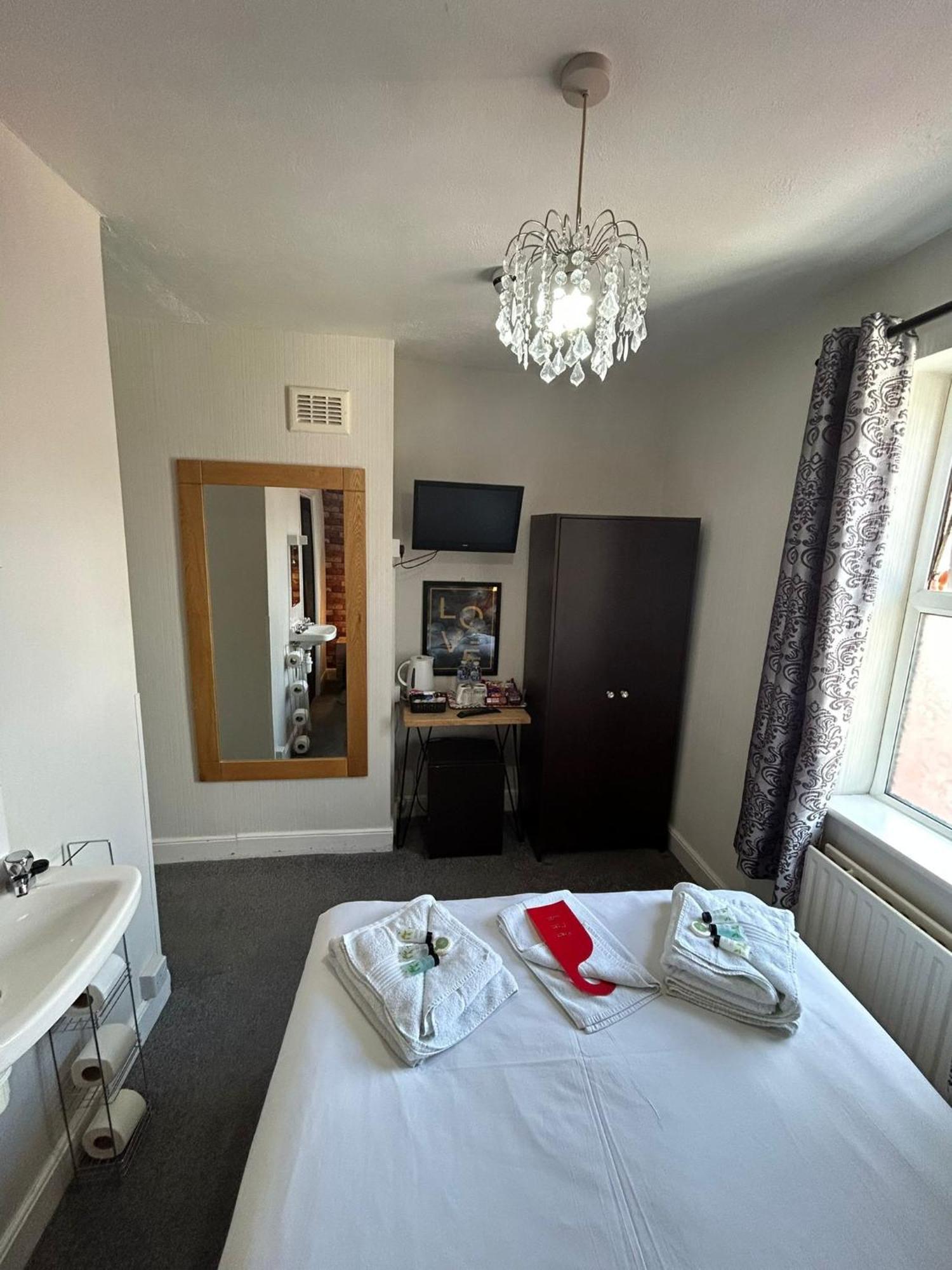 The Lyndhurst Guest House Great Yarmouth Rom bilde