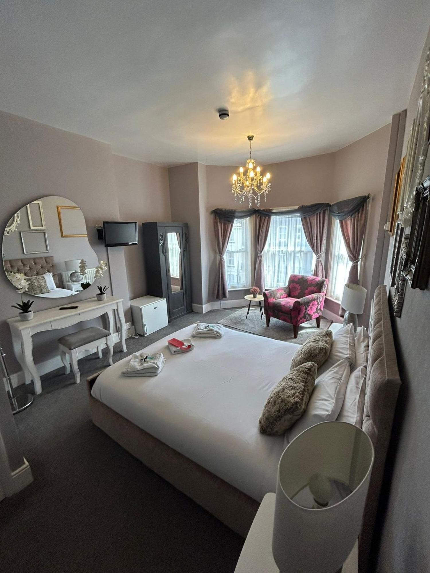 The Lyndhurst Guest House Great Yarmouth Rom bilde